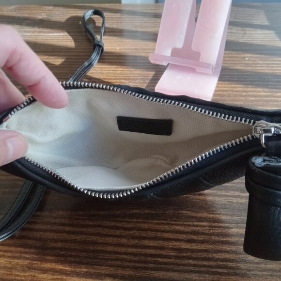 Croissant Crossbody Coin Pouch - Picture 2 of 4